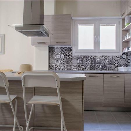 City Apartment 에르무폴리 외부 사진